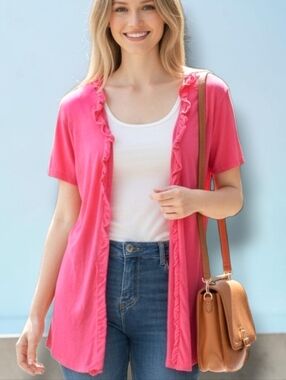 💕Avenue+ Beautiful Pink/Red-ish Lightweight Cotton Cardigan With Ruffled Detail